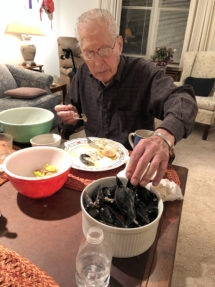 EAT DAD EATING MUSSELS